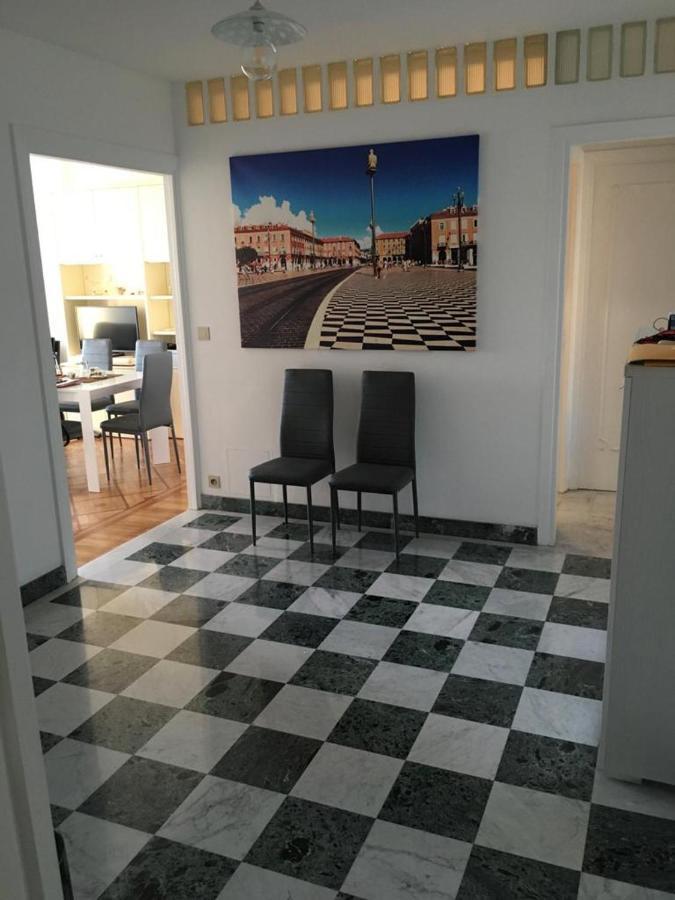 Appartement Front De Mer - Promenade Des Anglais Niza Exterior foto